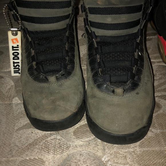 Jordan 10s - Picture 4 of 4